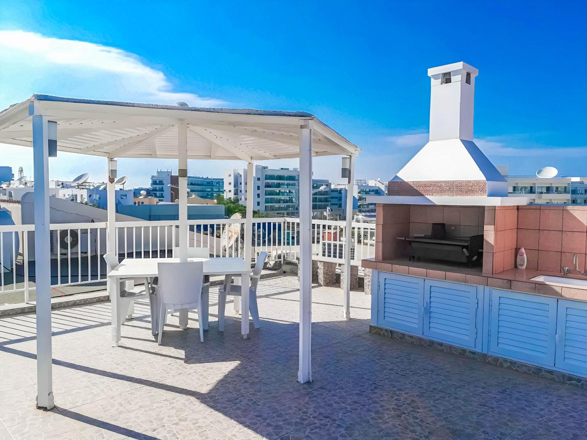 Sofia'S Seaview Apartment โปรทาราส ภายนอก รูปภาพ