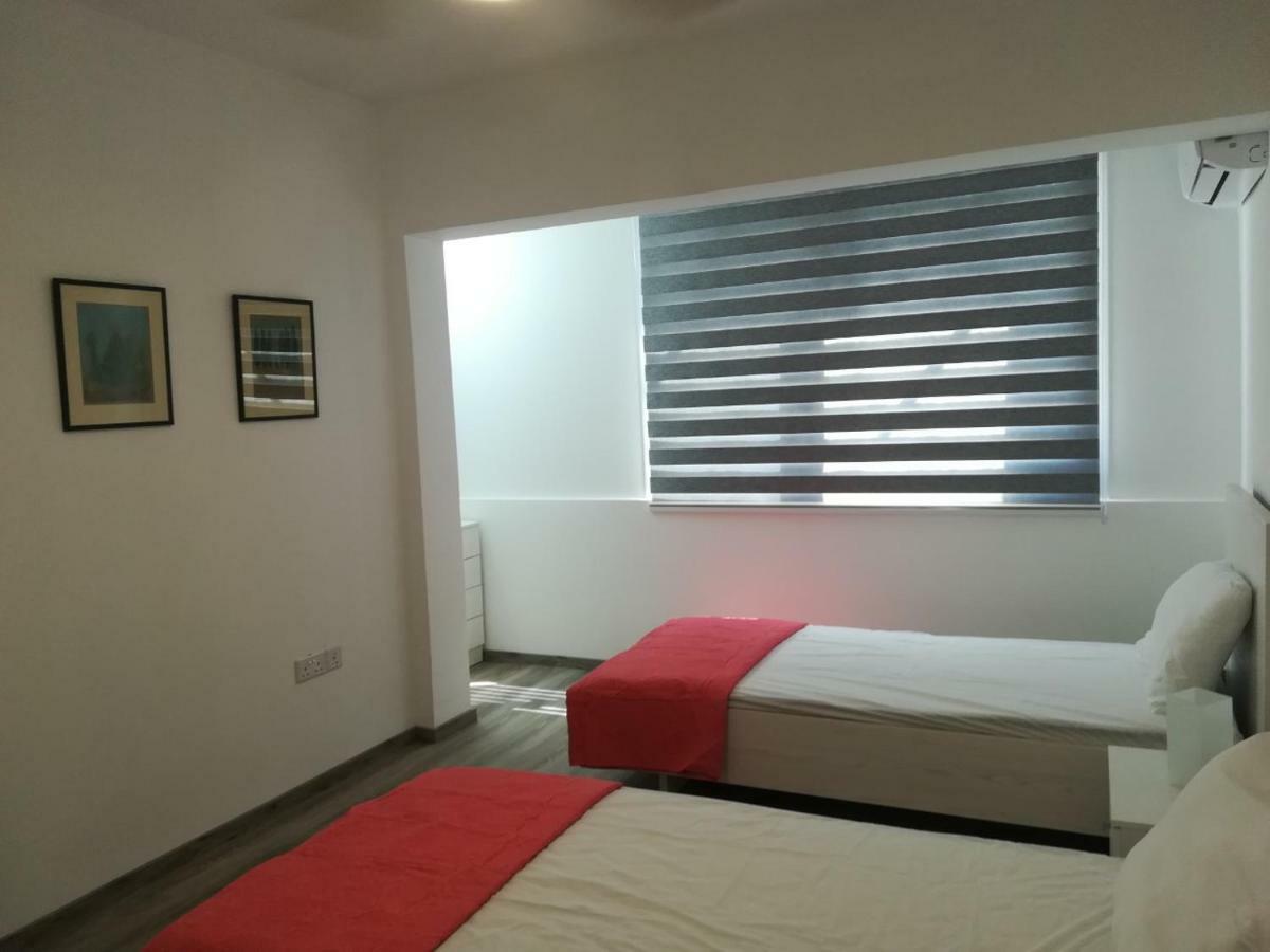 Sofia'S Seaview Apartment โปรทาราส ภายนอก รูปภาพ
