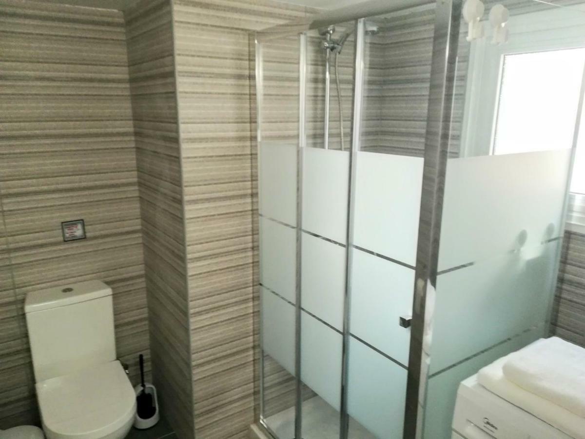 Sofia'S Seaview Apartment โปรทาราส ภายนอก รูปภาพ