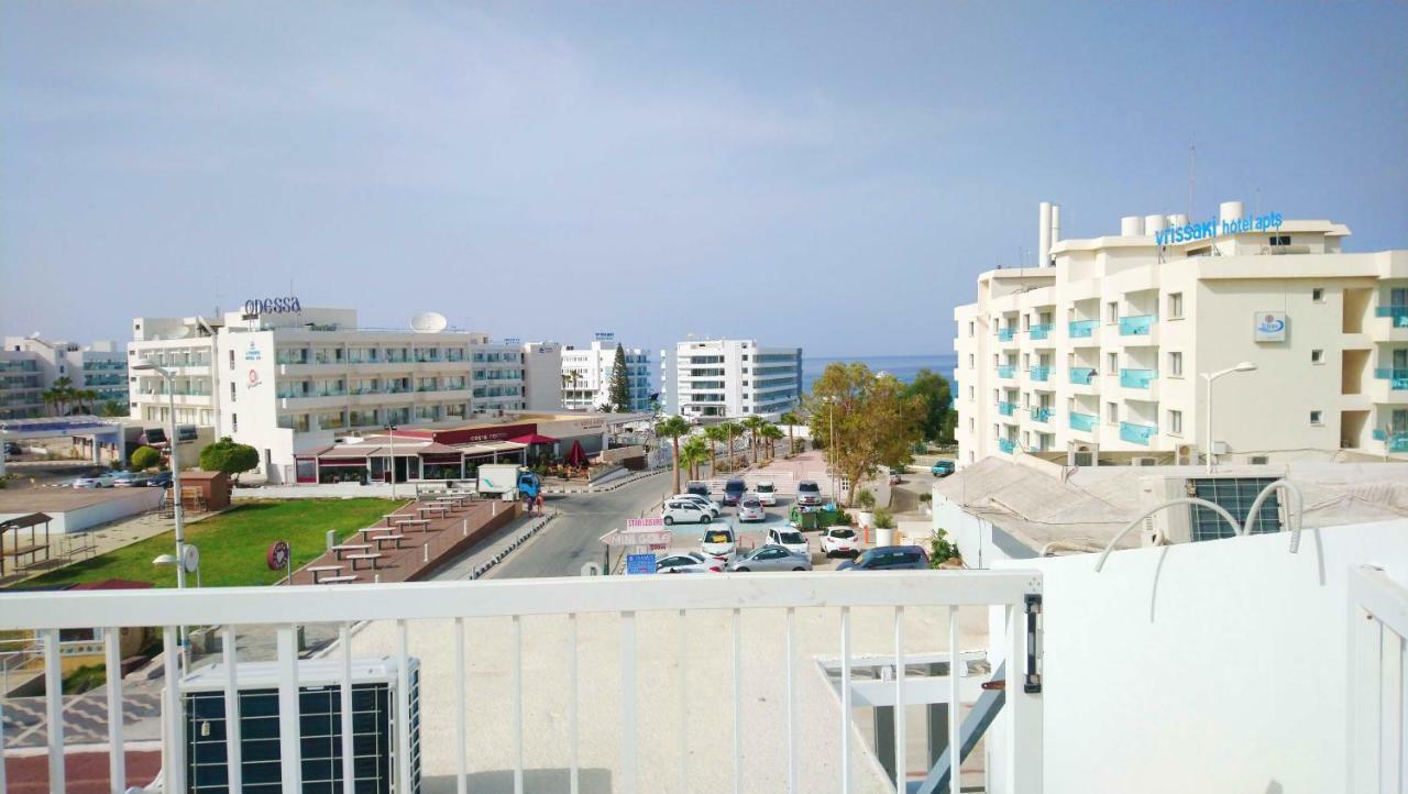 Sofia'S Seaview Apartment โปรทาราส ภายนอก รูปภาพ